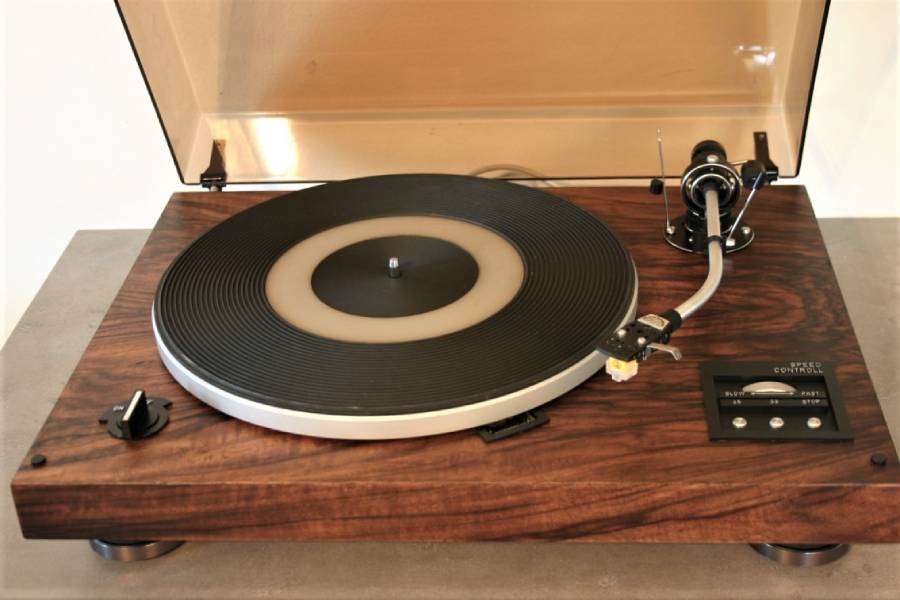 Gramofon Tesla NC 450